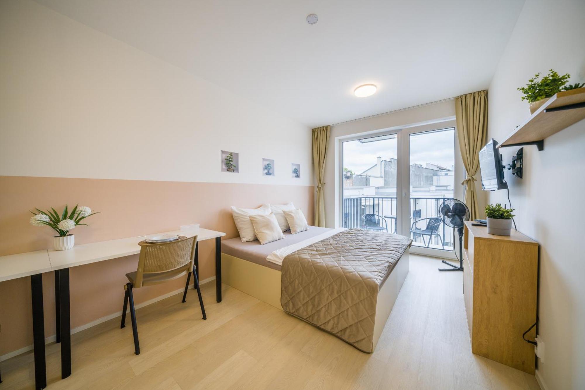Street Apartments Brno Center Exterior photo